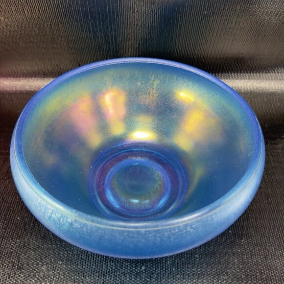 Fenton Celeste Stretch Glass Blue Iridescent Console Bowl Dish Shiny Finish Bowl - Picture 1 of 14